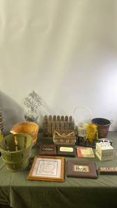 lot 39 image: Collection of Home Decor Accents with Baskets and Signs