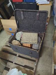 lot 84 image: Collection of Wicker Baskets with Storage Trunk