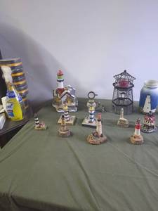 lot 89 image: Collection of 12 Miniature Lighthouse Figurines and Decor