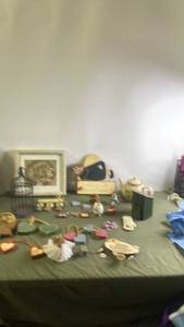 lot 115 image: Collection of Assorted Home Decor Items with Teapot and Heart Crafts