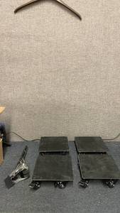 lot 192 image: 2 - Set of 4 Heavy-Duty Furniture Dollies with Handle