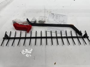 lot 133 image: THROWABLE WEED RAKE