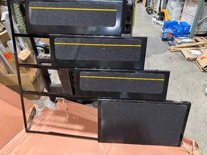 lot 10 image: Folding Camper Steps