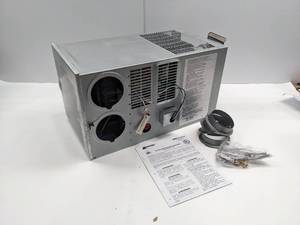 lot 38 image: RV FURNACE