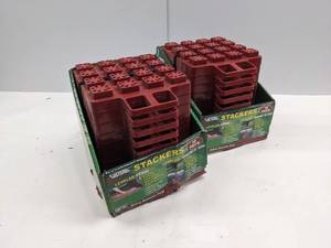 lot 45 image: VALTERRA STACKERS