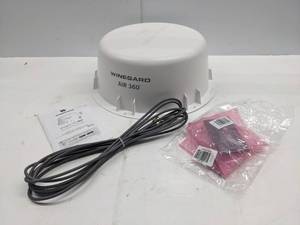lot 57 image: RV ANTENNA