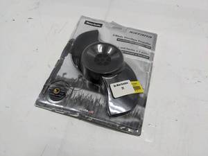lot 71 image: TROLLING MOTOR PROPELLER