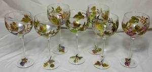 lot 185 image: Block Crystal Hand Painted Vineyard Wine Pattern Glasses- set of 7