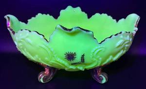 lot 40 image: 1898 Northwood Chrysanthemum Spring Custard Large Ornate Glass Bowl - Uraninum Glass