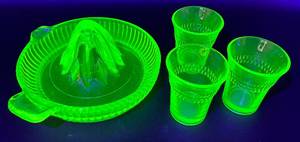 lot 47 image: 4 Piece Uranium Glass Collection