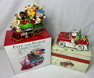 lot 119 image: Fitz and Floyd Musicals -Santa Express and Holiday Musical