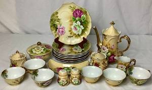 lot 83 image: Vintage Tea and Snack Set of Lefton Heritage Rose