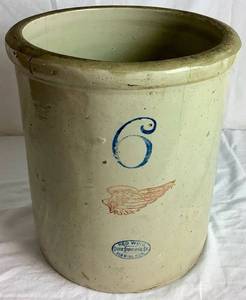 lot 16 image: Vintage Red Wing Union Stoneware 6 Gallon Crock