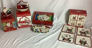 lot 120 image: Fitz and Floyd Be Merry and Stocking Stuffers Collection Pieces
