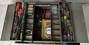 lot 145 image: Assortment of Screw Drivers, Allen Wrenches, Ratchets Screw Drivers, and Nut Drivers
