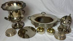 lot 219 image: Silverplate Entertaining Collection #2