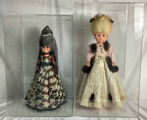 lot 295 image: Two Vintage Dolls from Ideal Toy Co and U.D. Co. Hong Kong