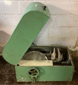 lot 166 image: 18 Alta Industries Slab Saw Model AI200 Serial #2090