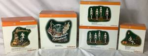 lot 291 image: Department 56 Halloween Village Accessories Lot #5