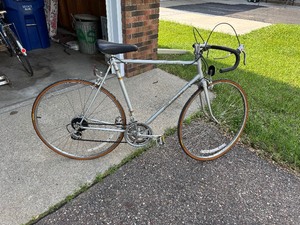 lot 136 image: Vintage Street Bike