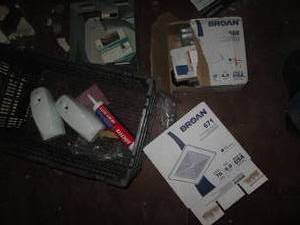 lot 68 image: Misc bathroom exhaust fans and misc...
