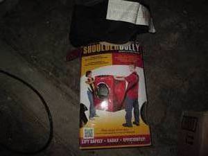 lot 86 image: One-size Shoulder-Dolly lift suppor...