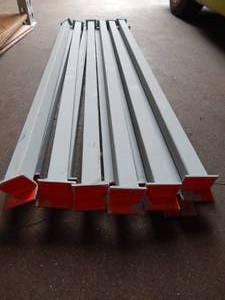 lot 89 image: Set of 12 Pallet Racking Shelf Support Crossbars - 36
