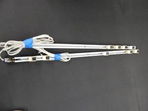lot 91 image: Set of 2 Adjustable Outlets on 4ft Track 8 & 7 Cords