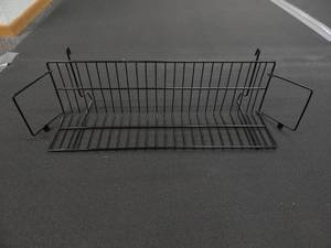 lot 104 image: Set of 5 Gridwall Retail Shelf Basket - Black