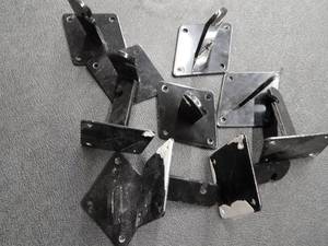lot 123 image: Set of 10 Gridwall Mounting Brackets - Black