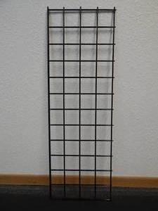 lot 57 image: Set of 2 Small Gridwall Panels - 1x3 - Black