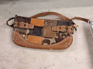 lot 560 image: Handbag
