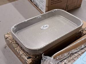 lot 726 image: Good Housekeeping Micro Sheet Pan 10x6 Set of 3
