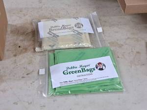 lot 736 image: Debbie Meyer Green Bags and Bread Bags