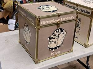 lot 738 image: Georgetown University Hoyas logo 16 Storage Box