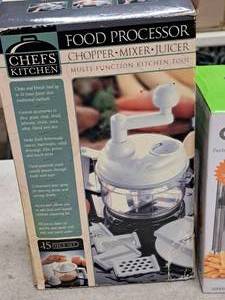 lot 741 image: Chefs Kitchen Food Processor  Chopper  Mixer  Juicer Multi Function Kitchen Tool 15 Piece Set (used)