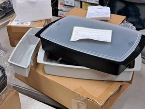 lot 747 image: Cook Essentials Marinating Grill Caddy 2-piece