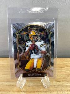 lot 248 image: 2020 Panini Select Jordan Love Packers RC Rookie Card J