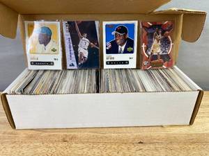 lot 261 image: Collection of Assorted NBA Basketball Trading Cards - Marbury, Brand, Francis, Davis, Miles J