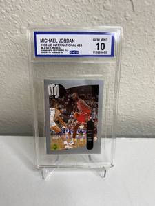 lot 43D image: 1998 UD International Michael Jordan #25 MJ Stickers Gem Mint 10 M