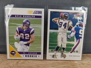 lot 738 image: Minnesota Vikings NFL Football Cards - Kyle Rudolph & Randy Moss T