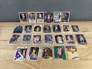 lot 743 image: Collection of 25 NBA Basketball Cards - Curry, Magic, Anthony, KAT, Davis and more T