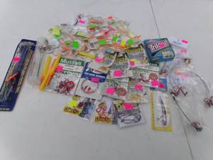lot 87 image: Misc Fishing Lures, Hooks, Spinners, Teardrops & More (NOS)