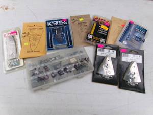 lot 98 image: Ice Auger Blades (NOS)