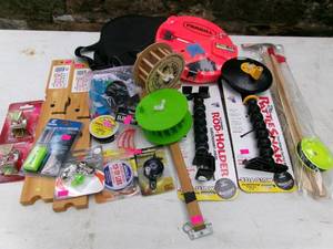 lot 121 image: Ice Fishing Misc Frabill Tipup & Rattle Reels (NOS)