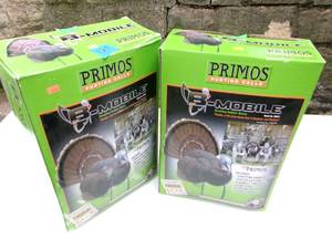 lot 127 image: 2- Primos B-Mobile Turkey Decoys (NOS)