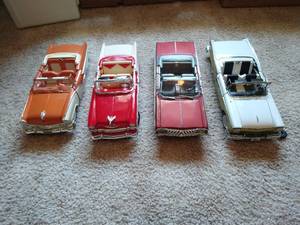 lot 41 image: Four Die Cast Cars 118 Scale