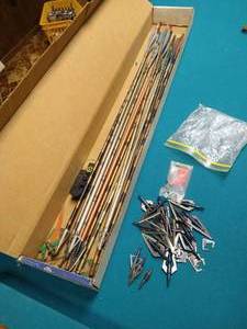 lot 83 image: Arrows & Hunting Tips