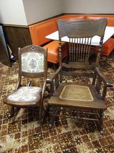 lot 102 image: Antique Folding Rocking Chair & Wood Rocker w Whicker Bottom