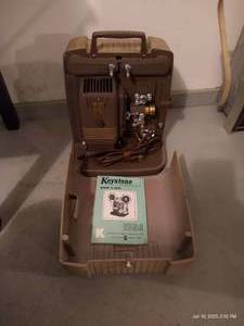 lot 127 image: Keystone Movie Projector